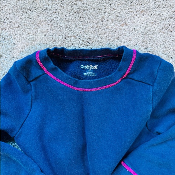 Cat & Jack Toddler solid long sleeve shirt Crew Neck Sweatshirt blue size 3T - Picture 6 of 7